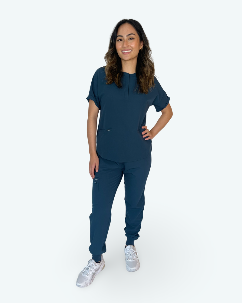 40% OFF FINAL SALE - Essential Crew Neck Scrub Top