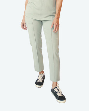 
                  
                    Essential Tapered scrub pants
                  
                